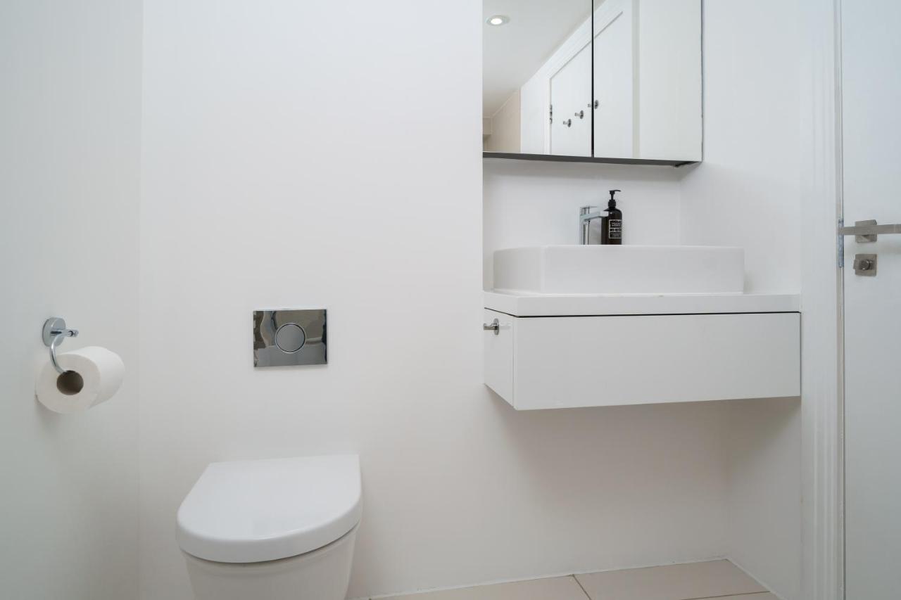 Appartamento Aircon 2 Bedr, 3 Beds, 2 Bath Covent Garden, Subway Londra Esterno foto
