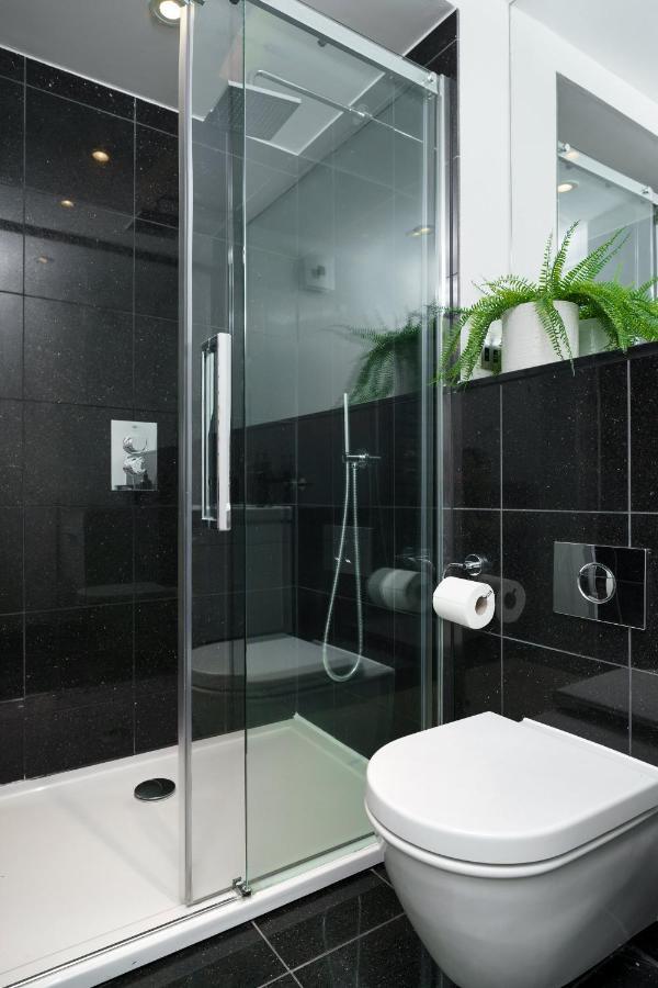 Appartamento Aircon 2 Bedr, 3 Beds, 2 Bath Covent Garden, Subway Londra Esterno foto